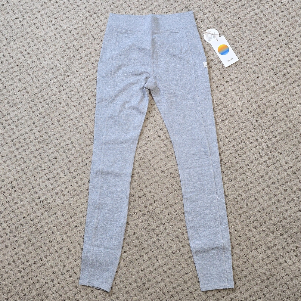 Vuori granite pocket leggings